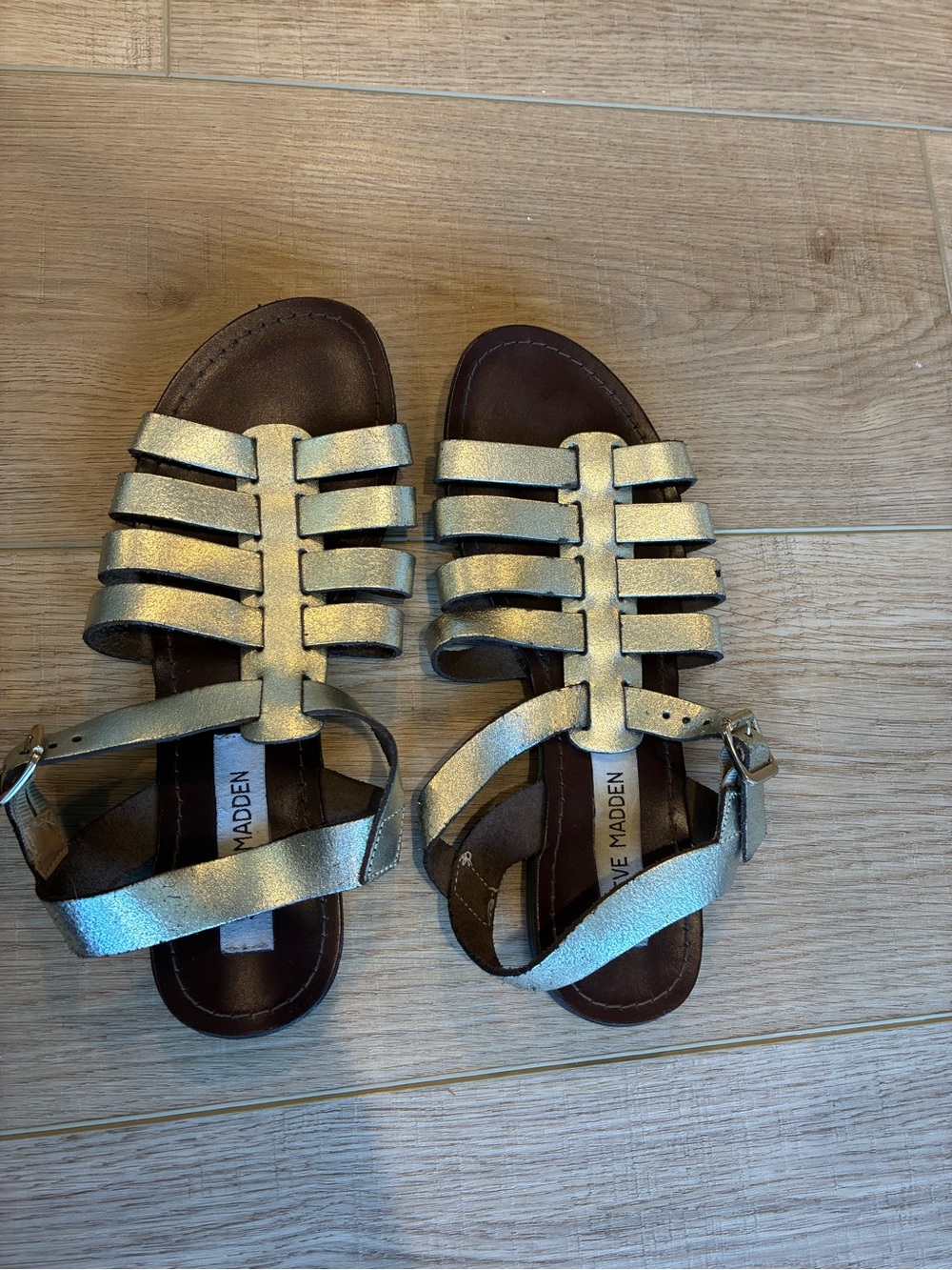 Steve Madden Metallic Gladiator Sandals sling back Strappy flats size 6